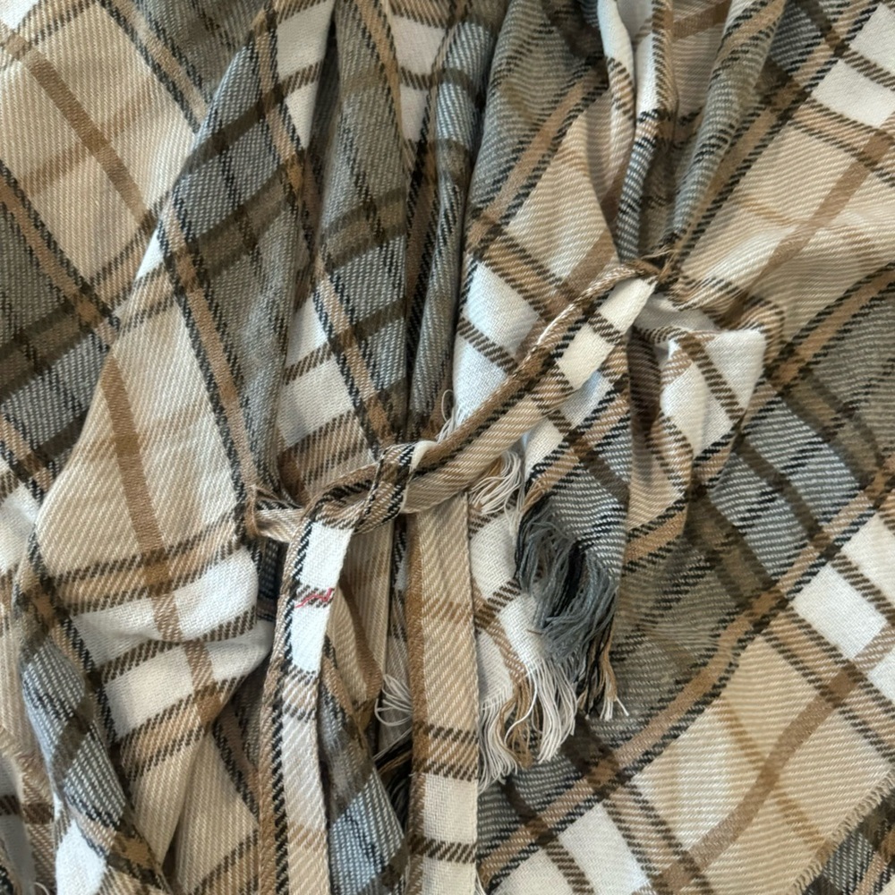 NWT one size women’s paid blanket wrap tied waist for fall - Picture 5 of 6